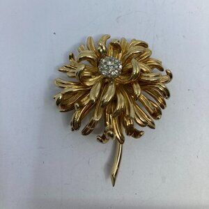Vtg 1970 BOUCHER ASTER chrysanthemum flower gold tone brooch